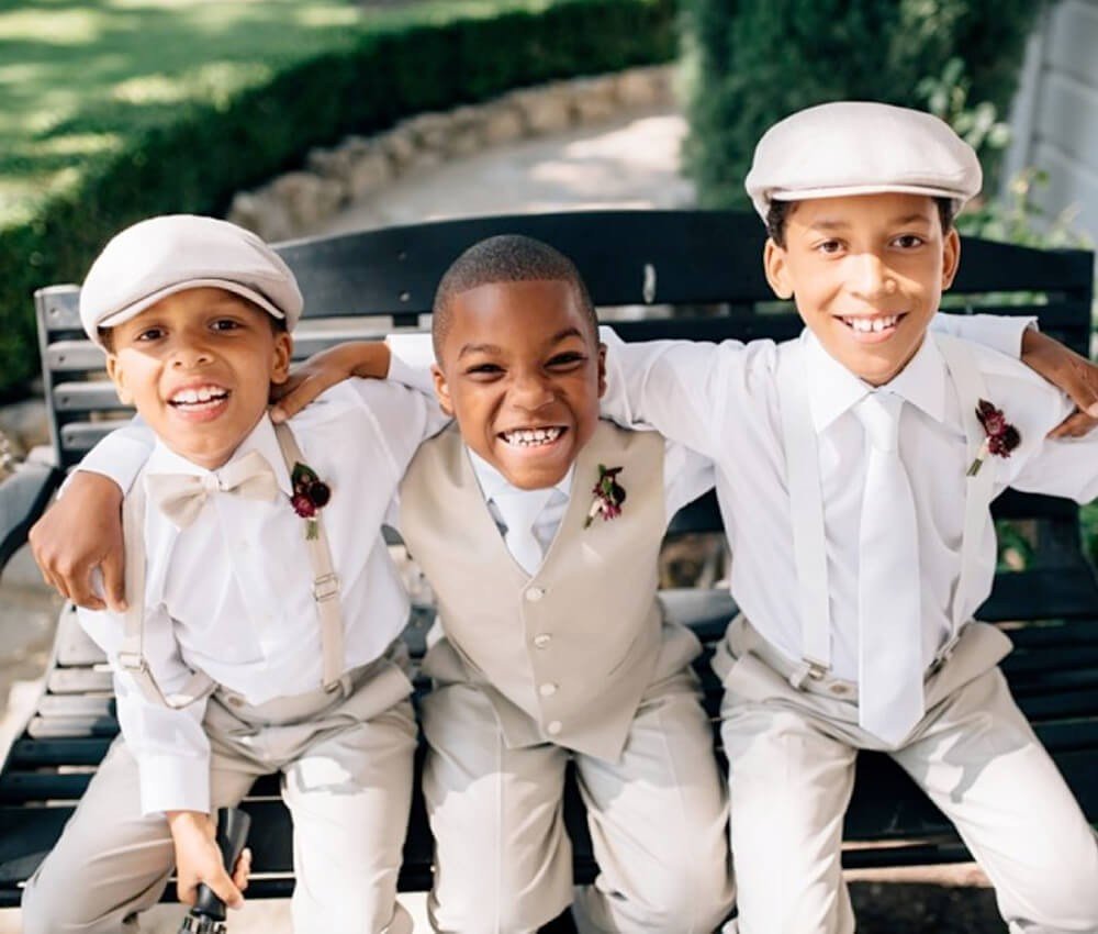 Roupa de pajem para casamento best sale a noite